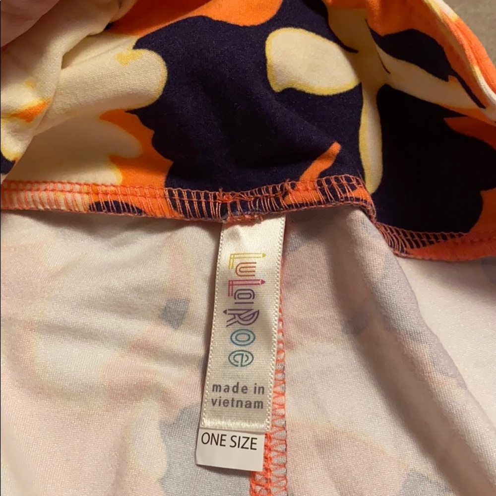 ❎SOLD❎NEW❣️Lularoe leggings - Picture 3 of 4